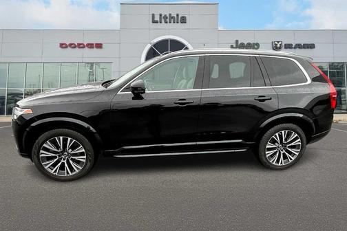 2022 Volvo XC90 T6 Momentum 6 Passenger