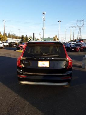 2022 Volvo XC90 T6 Momentum 6 Passenger