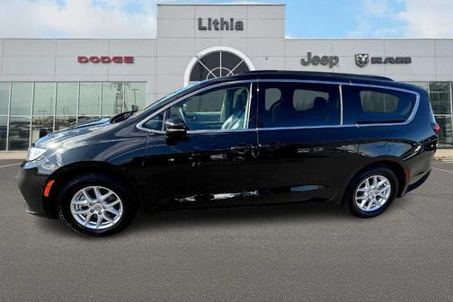2022 Chrysler Pacifica Touring-L