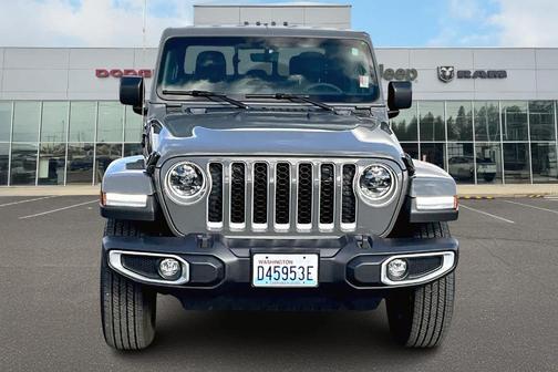 2023 Jeep Gladiator Overland