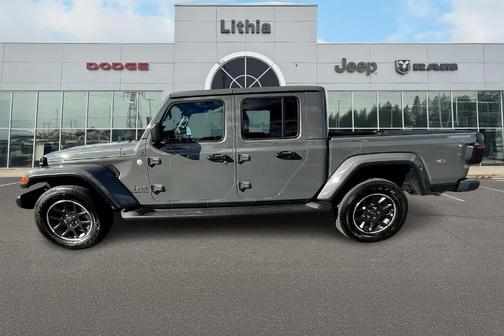 2023 Jeep Gladiator Overland