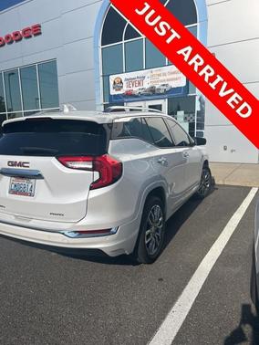 2024 GMC Terrain Denali