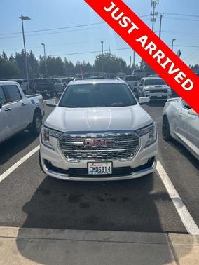 2024 GMC Terrain Denali