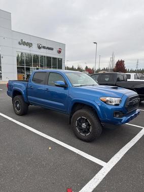 2018 Toyota Tacoma TRD Sport