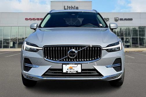 2023 Volvo XC60 B5 Plus Bright Theme