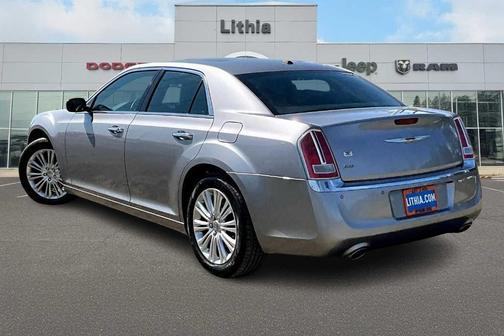 2014 Chrysler 300C Base