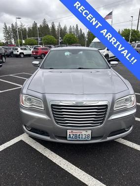 2014 Chrysler 300C Base
