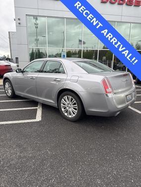 2014 Chrysler 300C Base