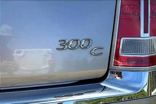 2014 Chrysler 300C Base