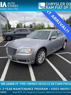 2014 Chrysler 300C Base