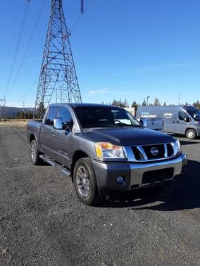 2014 Nissan Titan SL