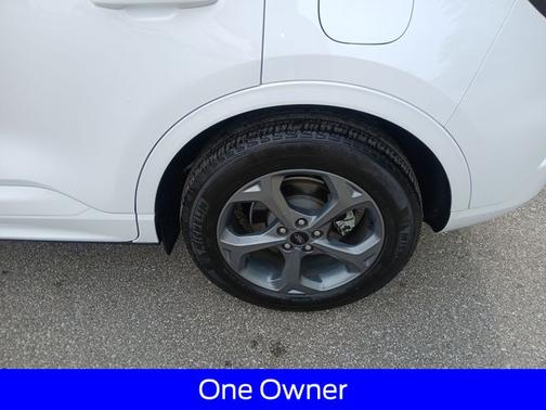 OXFORD WHITE 2023 Ford Escape ST-LINE