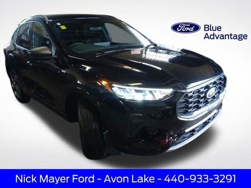 AGATE BLACK METALLIC 2024 Ford Escape ST-LINE