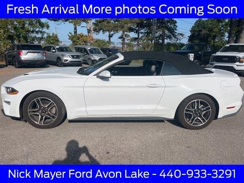 2022 Ford Mustang ECOBOOST PREMIUM