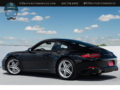 2019 Porsche 911 Carrera