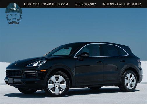 Black 2022 Porsche Cayenne Cayenne