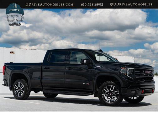 2025 GMC Sierra 1500 AT4