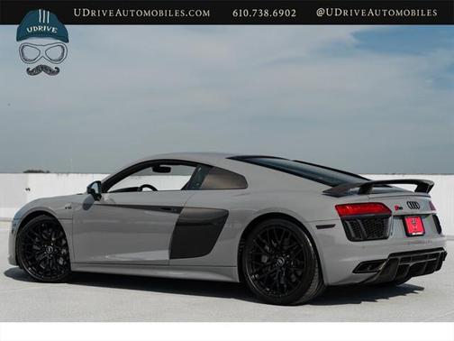 2017 Audi R8 5.2 V10 plus
