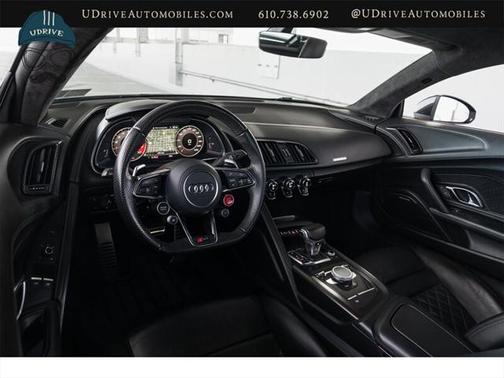 2017 Audi R8 5.2 V10 plus