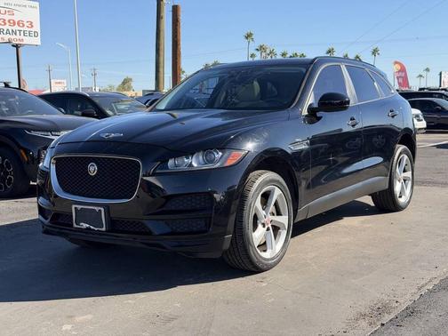 2017 Jaguar F-PACE 35t Premium