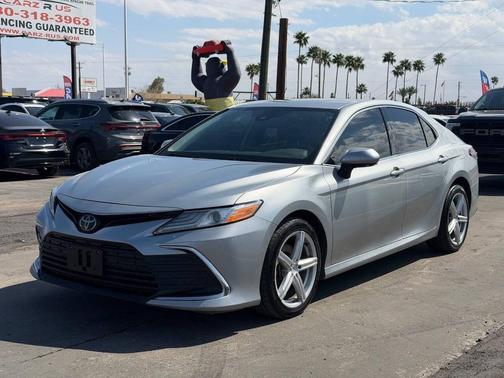 2023 Toyota Camry XLE