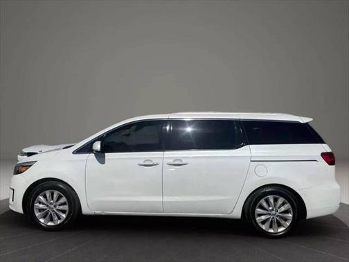 2016 Kia Sedona EX