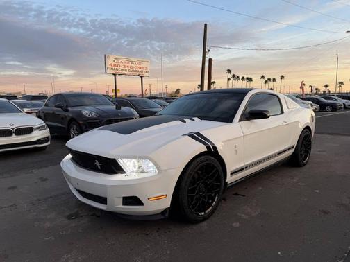 2012 Ford Mustang V6 Premium