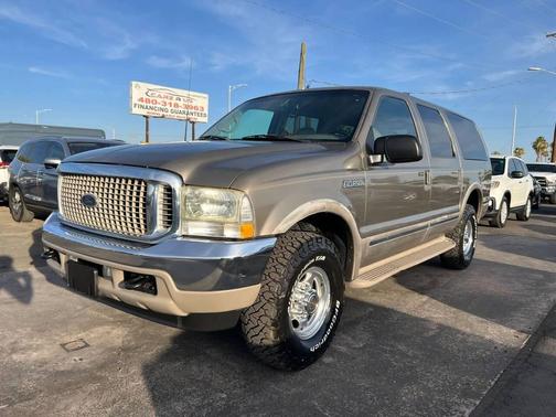 Beige 2002 Ford Excursion Limited 4WD 4dr SUV