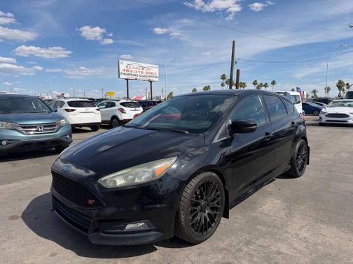 Shadow Black 2016 Ford Focus ST