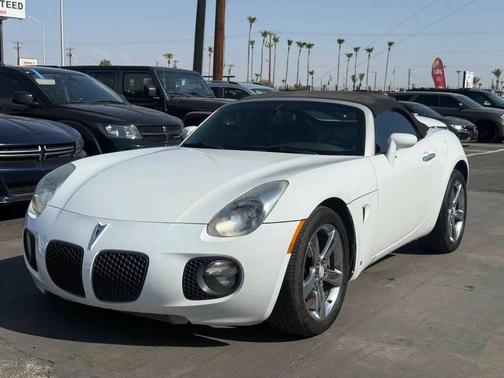 Pure (Summit White) 2008 Pontiac Solstice GXP