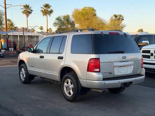 Silver Birch Clearcoat Metallic 2004 Ford Explorer XLT Sport