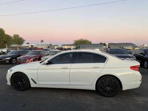 2017 BMW 530 530i 4dr Sedan