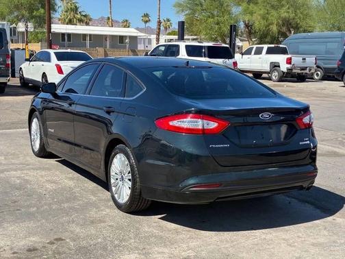 Dark Side Metallic 2014 Ford Fusion Hybrid SE
