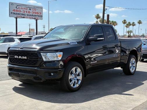 Diamond Black Crystal Pearlcoat 2022 RAM 1500 Big Horn/Lone Star