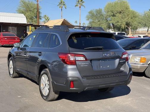 2018 Subaru Outback 2.5i Premium