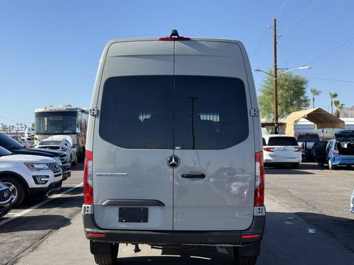 2021 Mercedes-Benz Sprinter 2500 Standard Roof