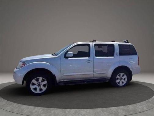 2012 Nissan Pathfinder SV