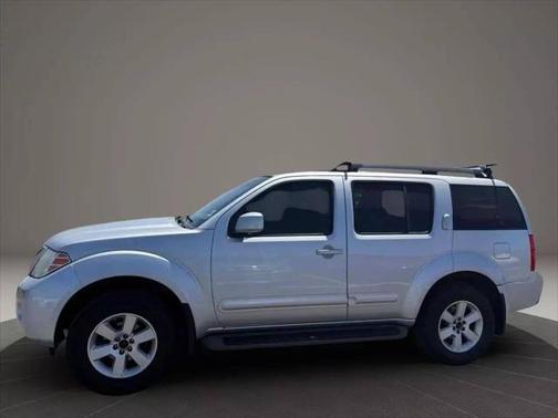 2012 Nissan Pathfinder SV