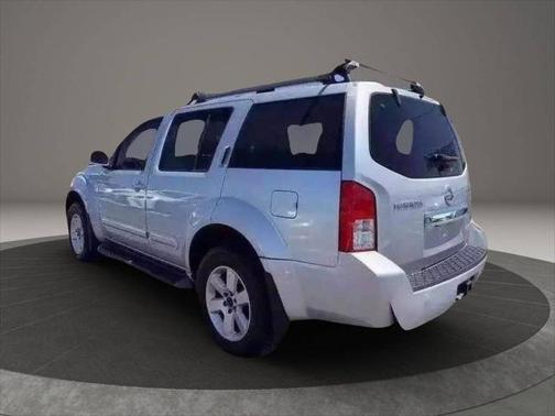 2012 Nissan Pathfinder SV