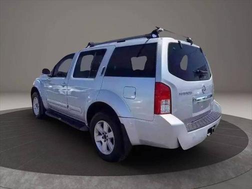 2012 Nissan Pathfinder SV