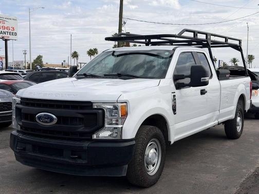 Oxford White 2022 Ford F-250 XL