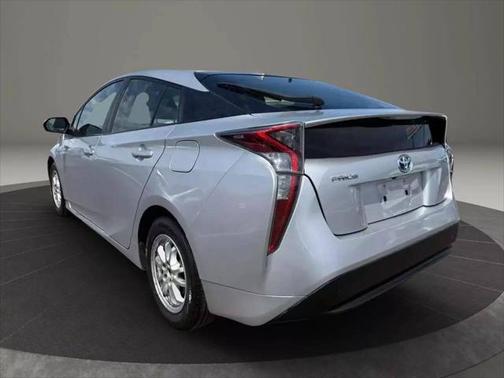 2016 Toyota Prius Two