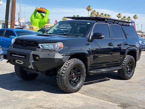 Midnight Black Metallic 2019 Toyota 4Runner TRD Off Road Premium