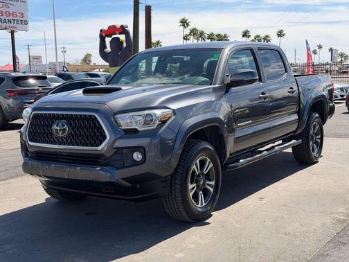 Magnetic Gray Metallic 2018 Toyota Tacoma TRD Sport