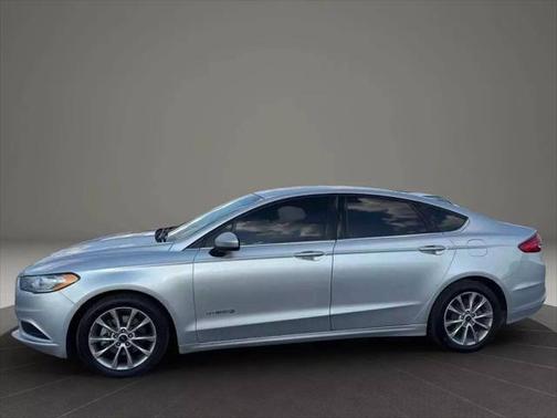 2017 Ford Fusion Hybrid SE