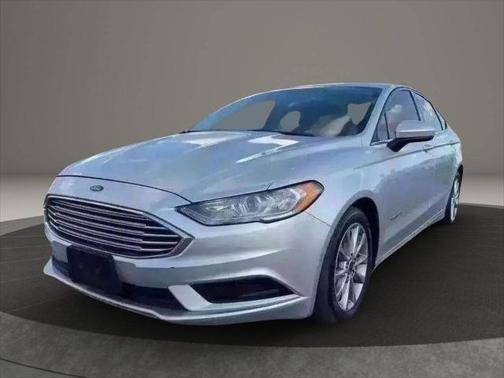 2017 Ford Fusion Hybrid SE