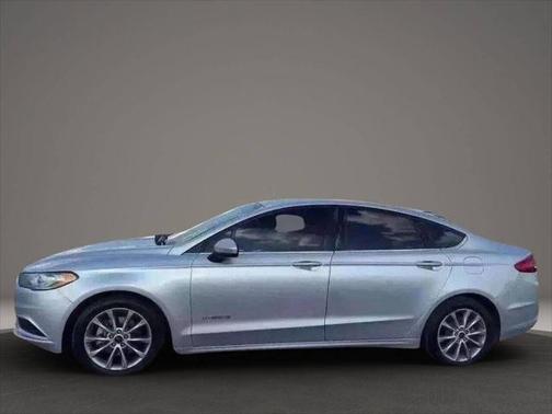 2017 Ford Fusion Hybrid SE