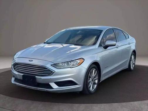 2017 Ford Fusion Hybrid SE