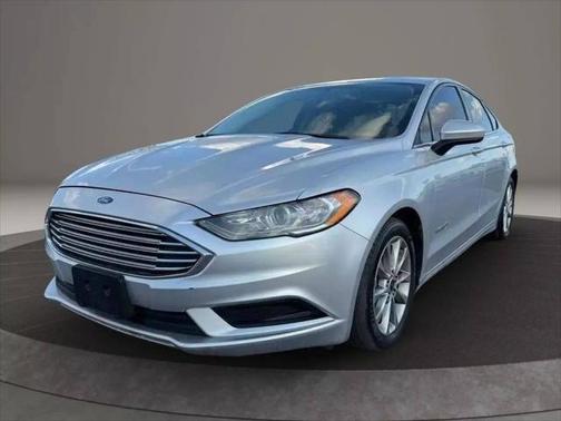 2017 Ford Fusion Hybrid SE