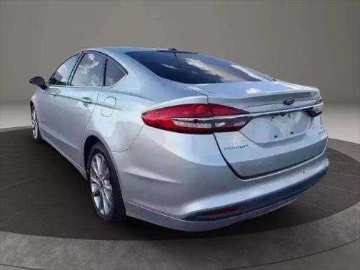 2017 Ford Fusion Hybrid SE
